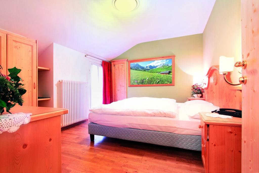 Hotel Bellevue Canazei Dış mekan fotoğraf